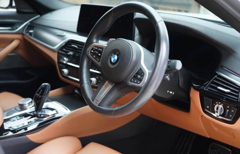 ขายรถเก๋งมือสอง bmw 530i รถปี2021 รหัส 81722 รูปที่7