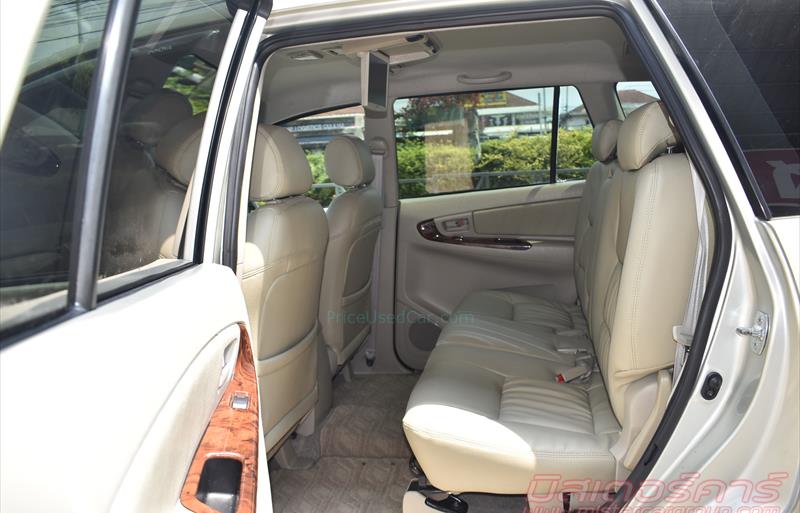 ขายรถตู้มือสอง toyota innova รถปี2013 รหัส 81724 รูปที่8