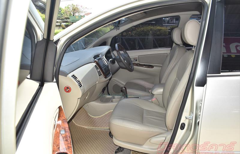 ขายรถตู้มือสอง toyota innova รถปี2013 รหัส 81725 รูปที่7