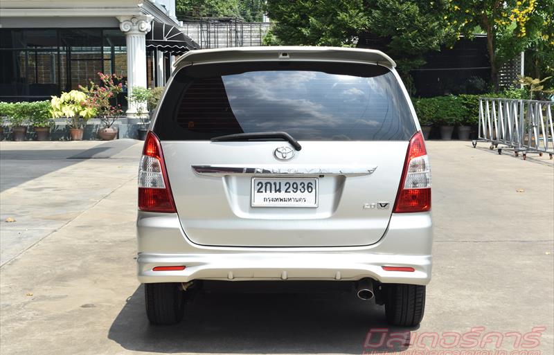 ขายรถตู้มือสอง toyota innova รถปี2013 รหัส 81725 รูปที่4