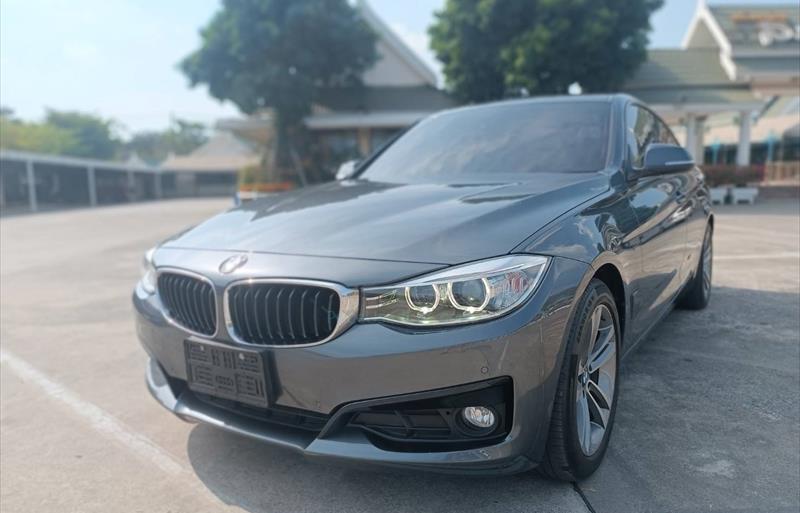 รถเก๋งมือสอง BMW 320d รถปี 2015