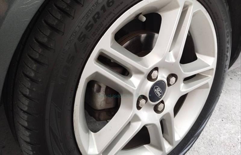 ขายรถเก๋งมือสอง-ford-ฟอร์ด-fiesta-เฟียสต้า-รถปี2011-รหัส81798-28652c0b.jpg ขายรถเก๋งมือสอง-ford-ฟอร์ด-fiesta-เฟียสต้า-รถปี2011-รหัส81798-28652c0b.jpg