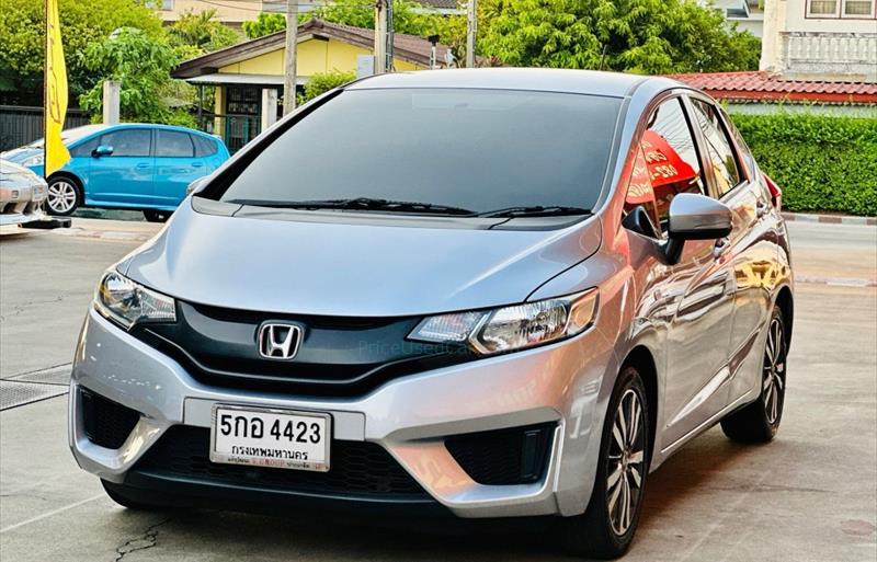 รถเก๋งมือสอง HONDA JAZZ รถปี 2016