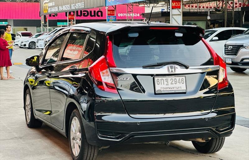 ขายรถเก๋งมือสอง-honda-ฮอนด้า-jazz-แจ๊ส-รถปี2017-รหัส81836-08587aba.jpg ขายรถเก๋งมือสอง-honda-ฮอนด้า-jazz-แจ๊ส-รถปี2017-รหัส81836-08587aba.jpg