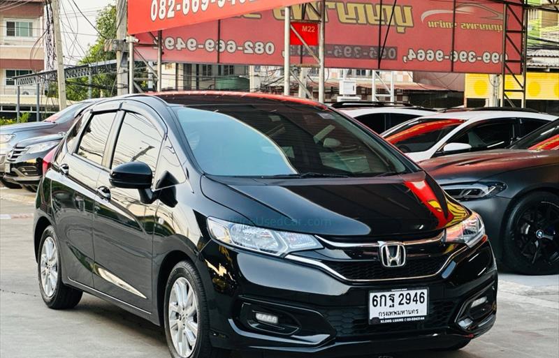 ขายรถเก๋งมือสอง honda jazz รถปี2017 รหัส 81836 รูปที่3