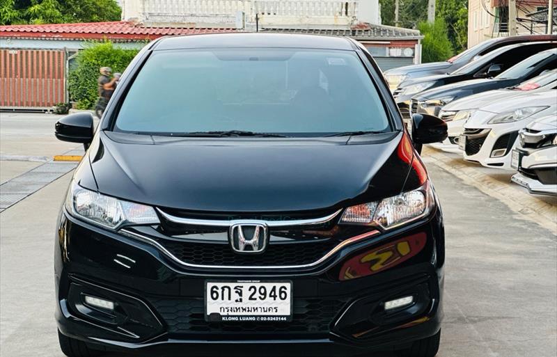 ขายรถเก๋งมือสอง-honda-ฮอนด้า-jazz-แจ๊ส-รถปี2017-รหัส81836-98c546c5.jpg ขายรถเก๋งมือสอง-honda-ฮอนด้า-jazz-แจ๊ส-รถปี2017-รหัส81836-98c546c5.jpg