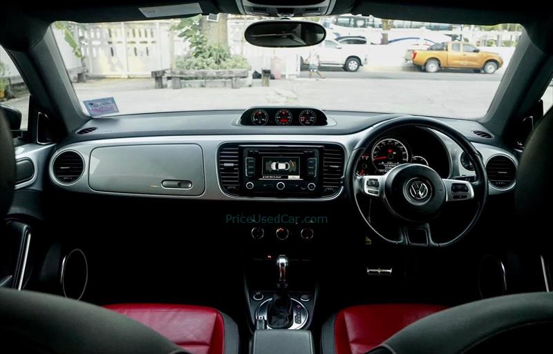 ขายรถเก๋งมือสอง-volkswagen-โฟล์คสวาเกน-beetle-รถปี2014-รหัส81845-1ffaa842.jpg ขายรถเก๋งมือสอง-volkswagen-โฟล์คสวาเกน-beetle-รถปี2014-รหัส81845-1ffaa842.jpg