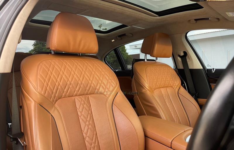 ขายรถเก๋งมือสอง-bmw-บีเอ็มดับบลิว-740li-รถปี2016-รหัส81846-4b079a76.jpg ขายรถเก๋งมือสอง-bmw-บีเอ็มดับบลิว-740li-รถปี2016-รหัส81846-4b079a76.jpg