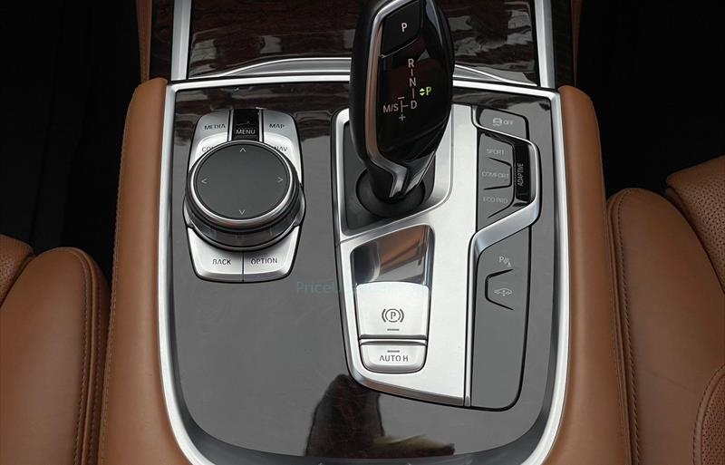 ขายรถเก๋งมือสอง-bmw-บีเอ็มดับบลิว-740li-รถปี2016-รหัส81846-52515b44.jpg ขายรถเก๋งมือสอง-bmw-บีเอ็มดับบลิว-740li-รถปี2016-รหัส81846-52515b44.jpg