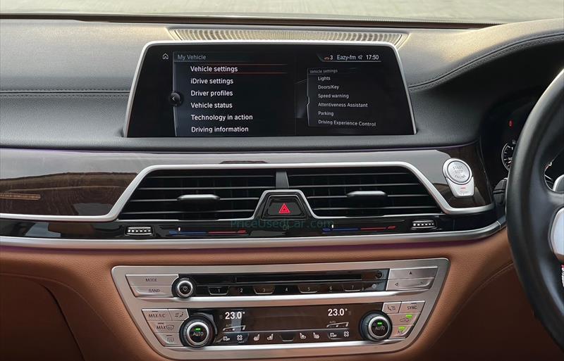 ขายรถเก๋งมือสอง-bmw-บีเอ็มดับบลิว-740li-รถปี2016-รหัส81846-6a15a8af.jpg ขายรถเก๋งมือสอง-bmw-บีเอ็มดับบลิว-740li-รถปี2016-รหัส81846-6a15a8af.jpg