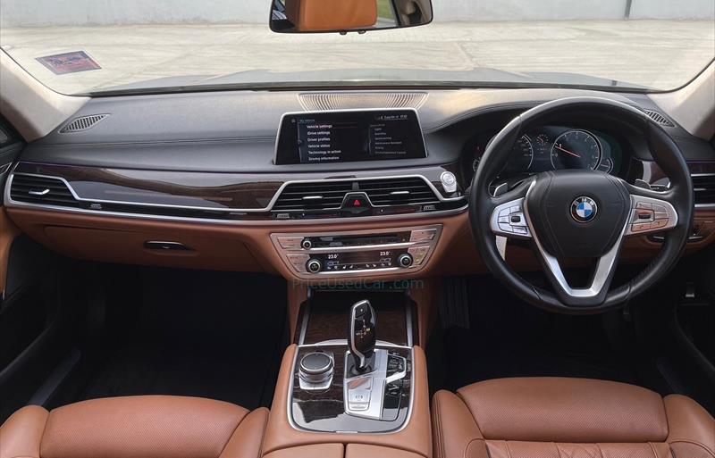 ขายรถเก๋งมือสอง bmw 740li รถปี2016 รหัส 81846 รูปที่5