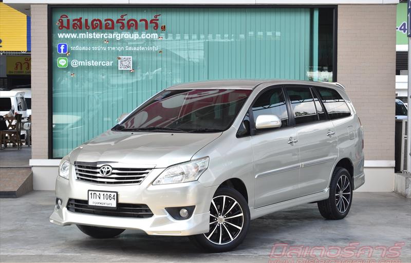 รถตู้มือสอง TOYOTA INNOVA รถปี 2012