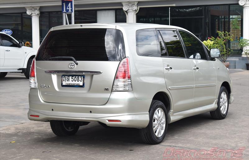 ขายรถตู้มือสอง toyota innova รถปี2011 รหัส 81896 รูปที่4