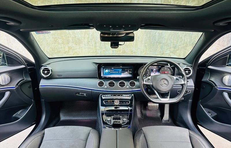 ขายรถเก๋งมือสอง-mercedes-benz-เมอร์เซเดสเบนซ์-e220-รถปี2017-รหัส81904-824c6c32.jpg ขายรถเก๋งมือสอง-mercedes-benz-เมอร์เซเดสเบนซ์-e220-รถปี2017-รหัส81904-824c6c32.jpg