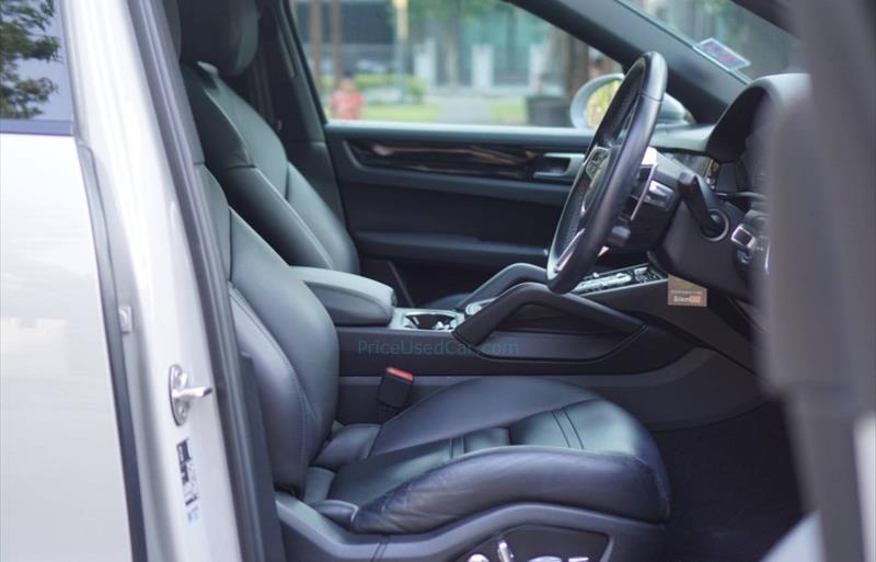 ขายรถ-suv-มือสอง-porsche-ปอร์เช่-cayenne-รถปี2020-รหัส81932-6b6e0064.jpg ขายรถ-suv-มือสอง-porsche-ปอร์เช่-cayenne-รถปี2020-รหัส81932-6b6e0064.jpg