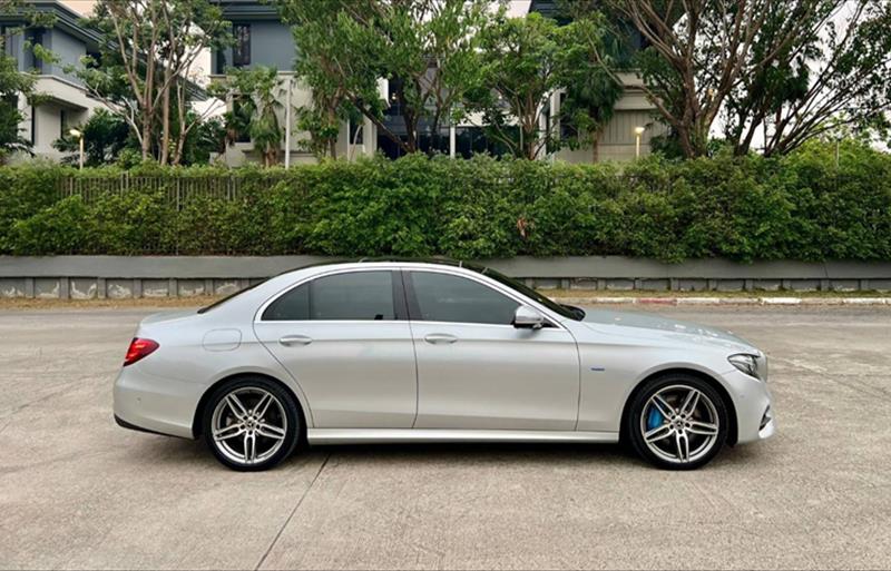 ขายรถเก๋งมือสอง-mercedes-benz-เมอร์เซเดสเบนซ์-e350-รถปี2017-รหัส81951-aefc6128.jpg ขายรถเก๋งมือสอง-mercedes-benz-เมอร์เซเดสเบนซ์-e350-รถปี2017-รหัส81951-aefc6128.jpg