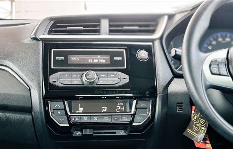 ขายรถเก๋งมือสอง-honda-ฮอนด้า-brio-บริโอ-รถปี2018-รหัส82019-0130a82c.jpg ขายรถเก๋งมือสอง-honda-ฮอนด้า-brio-บริโอ-รถปี2018-รหัส82019-0130a82c.jpg