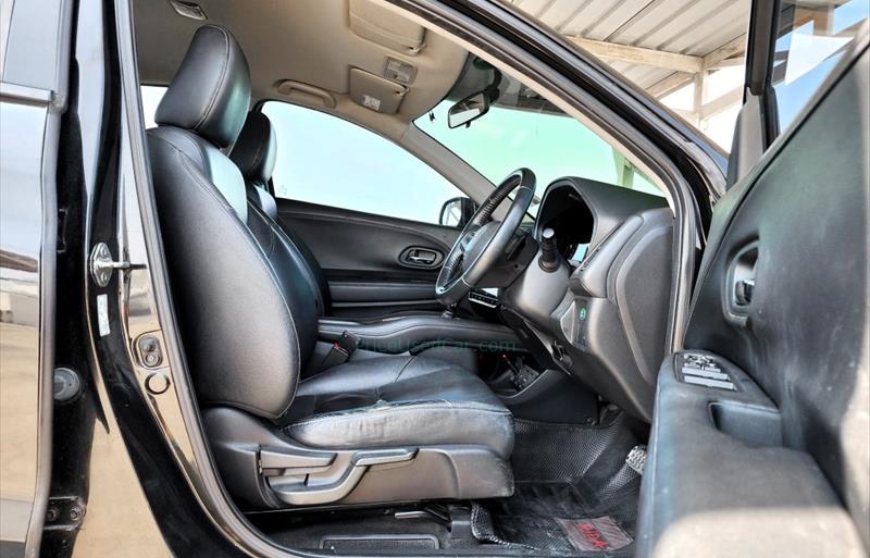 ขายรถ-suv-มือสอง-honda-ฮอนด้า-hr-v-เอชอาร์วี-รถปี2015-รหัส82020-3136f85f.jpg ขายรถ-suv-มือสอง-honda-ฮอนด้า-hr-v-เอชอาร์วี-รถปี2015-รหัส82020-3136f85f.jpg