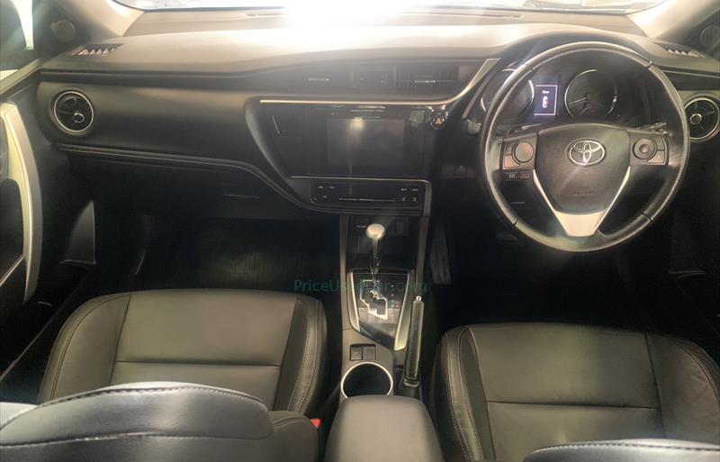 ขายรถเก๋งมือสอง-toyota-โตโยต้า-corolla-โคโรล่า-รถปี2018-รหัส82031-6c7a8adc.jpg ขายรถเก๋งมือสอง-toyota-โตโยต้า-corolla-โคโรล่า-รถปี2018-รหัส82031-6c7a8adc.jpg