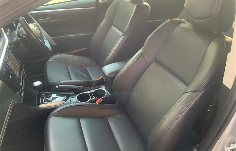 ขายรถเก๋งมือสอง-toyota-โตโยต้า-corolla-โคโรล่า-รถปี2018-รหัส82031-99edcef8.jpg ขายรถเก๋งมือสอง-toyota-โตโยต้า-corolla-โคโรล่า-รถปี2018-รหัส82031-99edcef8.jpg