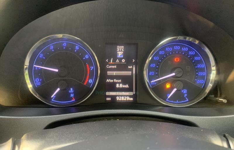 ขายรถเก๋งมือสอง-toyota-โตโยต้า-corolla-โคโรล่า-รถปี2018-รหัส82031-bd3c9259.jpg ขายรถเก๋งมือสอง-toyota-โตโยต้า-corolla-โคโรล่า-รถปี2018-รหัส82031-bd3c9259.jpg