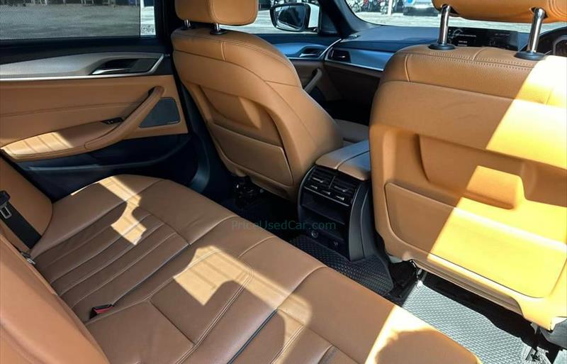 ขายรถเก๋งมือสอง-bmw-บีเอ็มดับบลิว-330e-รถปี2019-รหัส82036-8cfc51c0.jpg ขายรถเก๋งมือสอง-bmw-บีเอ็มดับบลิว-330e-รถปี2019-รหัส82036-8cfc51c0.jpg