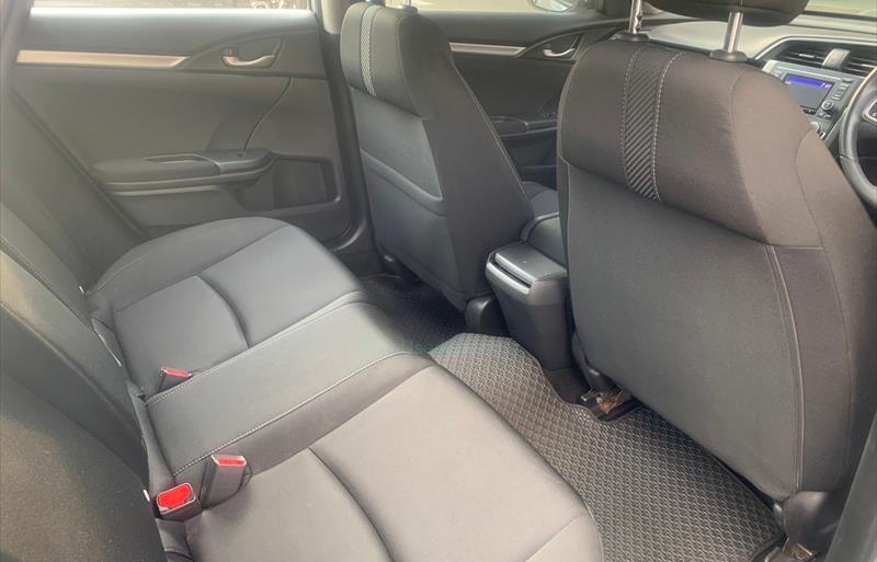 ขายรถเก๋งมือสอง-honda-ฮอนด้า-civic-ซีวิค-รถปี2018-รหัส82038-23d90f98.jpg ขายรถเก๋งมือสอง-honda-ฮอนด้า-civic-ซีวิค-รถปี2018-รหัส82038-23d90f98.jpg