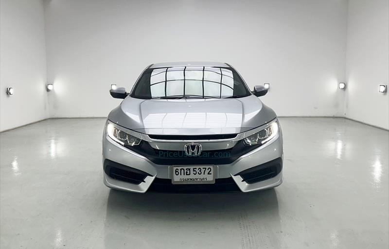 ขายรถเก๋งมือสอง-honda-ฮอนด้า-civic-ซีวิค-รถปี2018-รหัส82038-473bdb48.jpg ขายรถเก๋งมือสอง-honda-ฮอนด้า-civic-ซีวิค-รถปี2018-รหัส82038-473bdb48.jpg