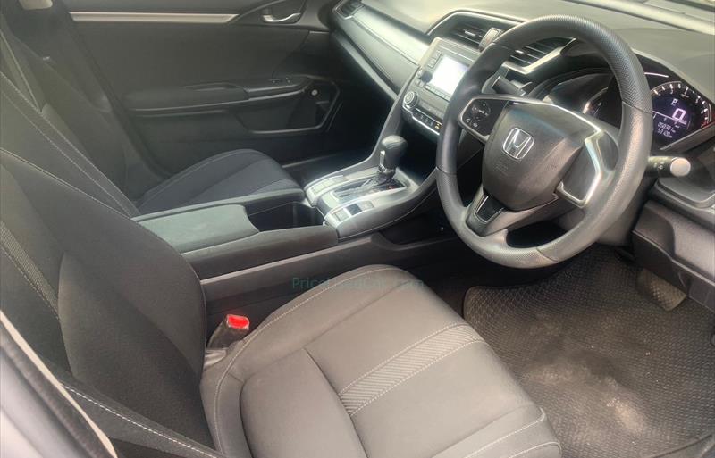 ขายรถเก๋งมือสอง-honda-ฮอนด้า-civic-ซีวิค-รถปี2018-รหัส82038-70e10356.jpg ขายรถเก๋งมือสอง-honda-ฮอนด้า-civic-ซีวิค-รถปี2018-รหัส82038-70e10356.jpg