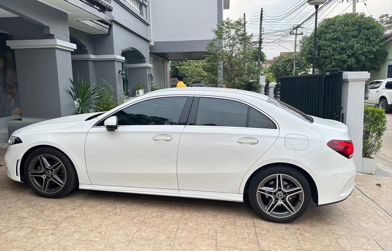 ขายรถเก๋งมือสอง-mercedes-benz-เมอร์เซเดสเบนซ์-a200-รถปี2021-รหัส82040-7461b3e7.jpg ขายรถเก๋งมือสอง-mercedes-benz-เมอร์เซเดสเบนซ์-a200-รถปี2021-รหัส82040-7461b3e7.jpg