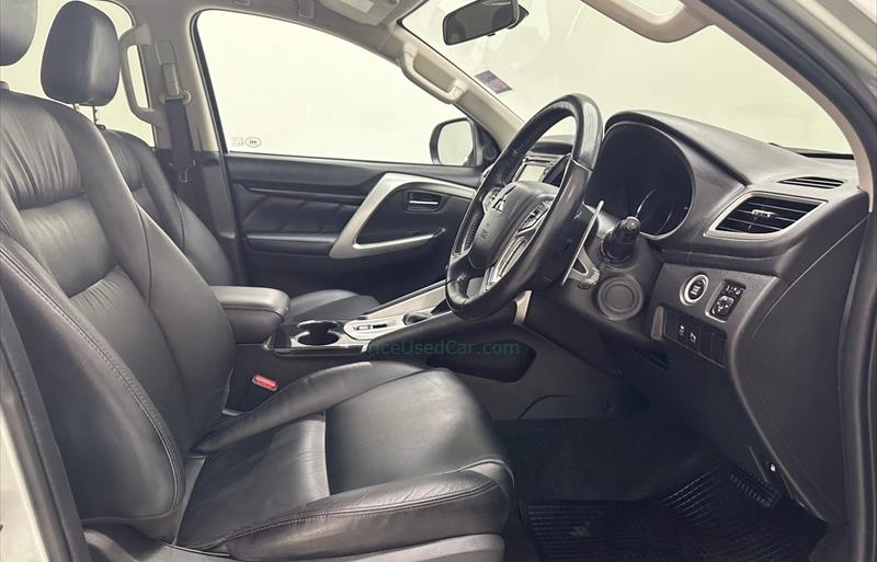 ขายรถ-suv-มือสอง-mitsubishi-มิตซูบิชิ-pajero-sport-ปาเจโร่-สปอร์ต-รถปี2018-รหัส82041-69cdbf5f.jpg ขายรถ-suv-มือสอง-mitsubishi-มิตซูบิชิ-pajero-sport-ปาเจโร่-สปอร์ต-รถปี2018-รหัส82041-69cdbf5f.jpg