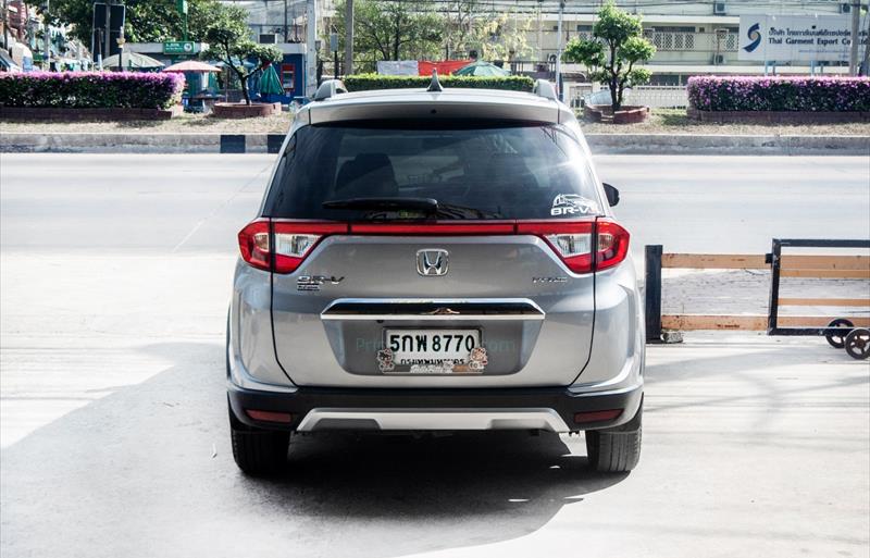 ขายรถ-suv-มือสอง-honda-ฮอนด้า-br-v-บีอาร์วี-รถปี2016-รหัส82060-8202838e.jpg ขายรถ-suv-มือสอง-honda-ฮอนด้า-br-v-บีอาร์วี-รถปี2016-รหัส82060-8202838e.jpg