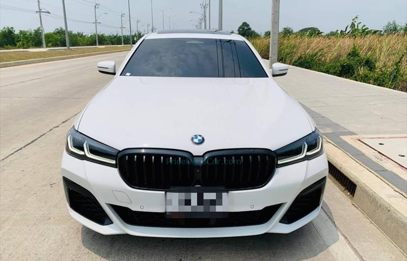 ขายรถเก๋งมือสอง-bmw-บีเอ็มดับบลิว-530i-รถปี2022-รหัส82100-7e8bccc3.jpg ขายรถเก๋งมือสอง-bmw-บีเอ็มดับบลิว-530i-รถปี2022-รหัส82100-7e8bccc3.jpg