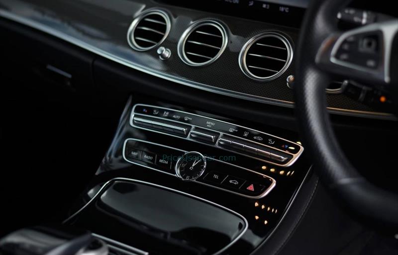 ขายรถเก๋งมือสอง-mercedes-benz-เมอร์เซเดสเบนซ์-e350-รถปี2017-รหัส82104-3478f445.jpg ขายรถเก๋งมือสอง-mercedes-benz-เมอร์เซเดสเบนซ์-e350-รถปี2017-รหัส82104-3478f445.jpg