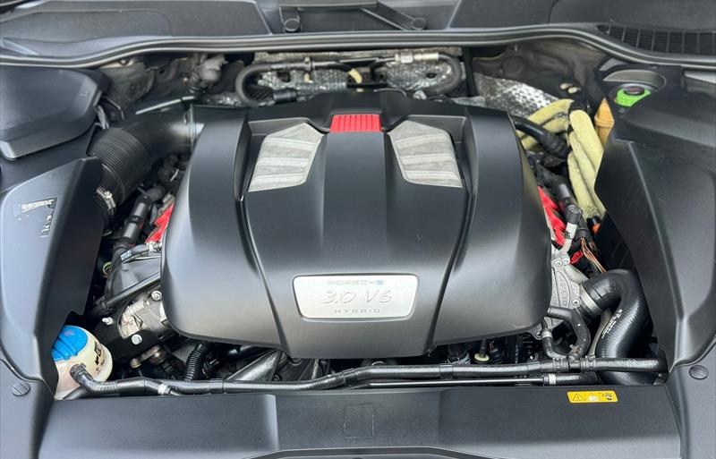ขายรถ-suv-มือสอง-porsche-ปอร์เช่-cayenne-รถปี2012-รหัส82106-2c9cd7af.jpg ขายรถ-suv-มือสอง-porsche-ปอร์เช่-cayenne-รถปี2012-รหัส82106-2c9cd7af.jpg