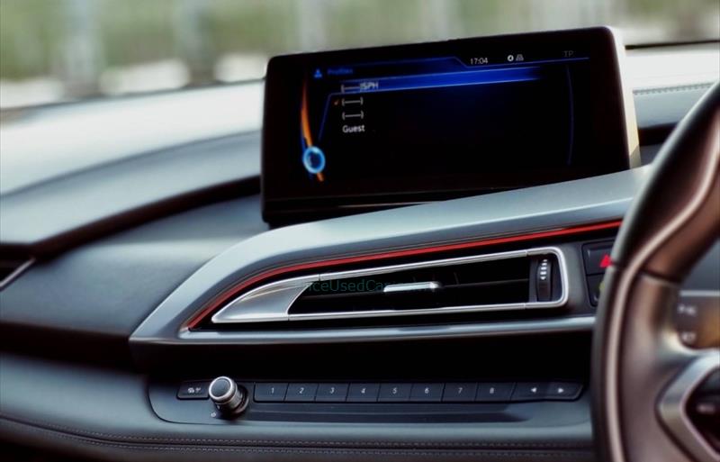 ขายรถเก๋งมือสอง-bmw-บีเอ็มดับบลิว-i8-ไอ8-รถปี2015-รหัส82112-824ba252.jpg ขายรถเก๋งมือสอง-bmw-บีเอ็มดับบลิว-i8-ไอ8-รถปี2015-รหัส82112-824ba252.jpg