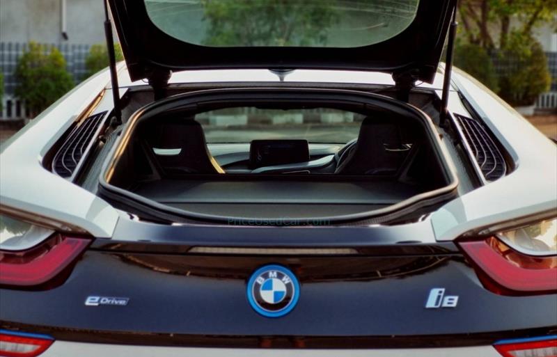 ขายรถเก๋งมือสอง bmw i8 รถปี2015 รหัส 82112 รูปที่11