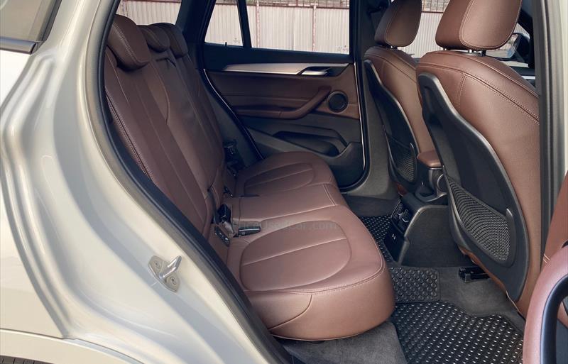 ขายรถ-suv-มือสอง-bmw-บีเอ็มดับบลิว-x1-เอ็กซ์1-รถปี2021-รหัส82122-1307cede.jpg ขายรถ-suv-มือสอง-bmw-บีเอ็มดับบลิว-x1-เอ็กซ์1-รถปี2021-รหัส82122-1307cede.jpg