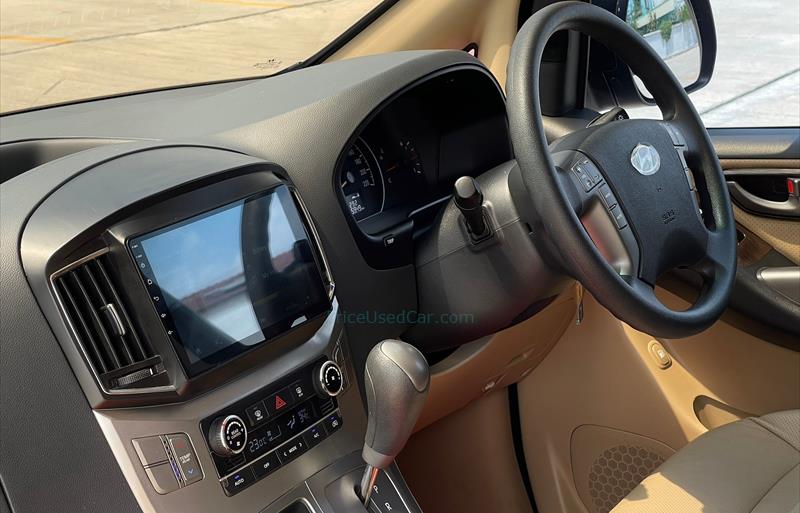 ขายรถตู้มือสอง-hyundai-ฮุนได-h-1-เอชวัน-รถปี2019-รหัส82139-27baa89c.jpg ขายรถตู้มือสอง-hyundai-ฮุนได-h-1-เอชวัน-รถปี2019-รหัส82139-27baa89c.jpg