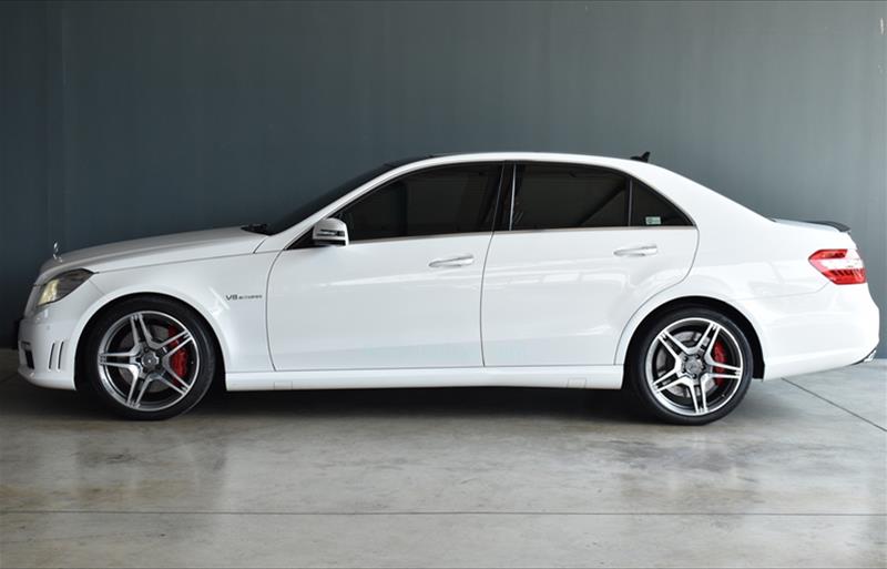 ขายรถเก๋งมือสอง-mercedes-benz-เมอร์เซเดสเบนซ์-e63-amg-รถปี2012-รหัส82156-663e3c36.jpg ขายรถเก๋งมือสอง-mercedes-benz-เมอร์เซเดสเบนซ์-e63-amg-รถปี2012-รหัส82156-663e3c36.jpg