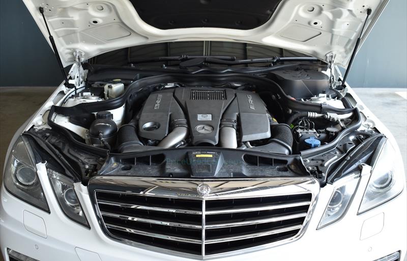 ขายรถเก๋งมือสอง mercedes-benz e63-amg รถปี2012 รหัส 82156 รูปที่12