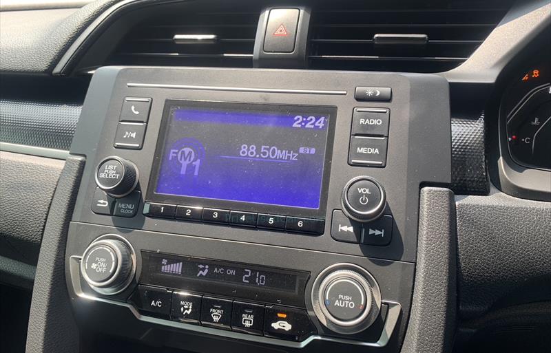 ขายรถเก๋งมือสอง-honda-ฮอนด้า-civic-ซีวิค-รถปี2019-รหัส82158-7e620880.jpg ขายรถเก๋งมือสอง-honda-ฮอนด้า-civic-ซีวิค-รถปี2019-รหัส82158-7e620880.jpg