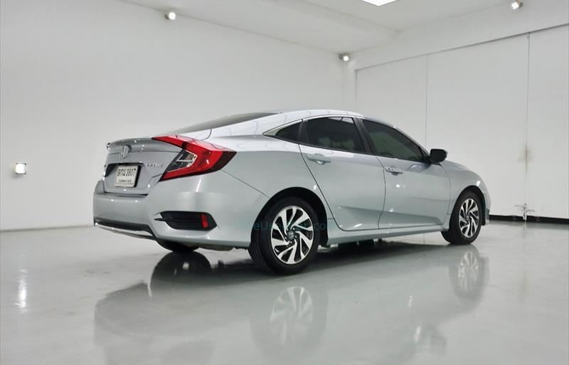 ขายรถเก๋งมือสอง-honda-ฮอนด้า-civic-ซีวิค-รถปี2019-รหัส82158-e4036a95.jpg ขายรถเก๋งมือสอง-honda-ฮอนด้า-civic-ซีวิค-รถปี2019-รหัส82158-e4036a95.jpg