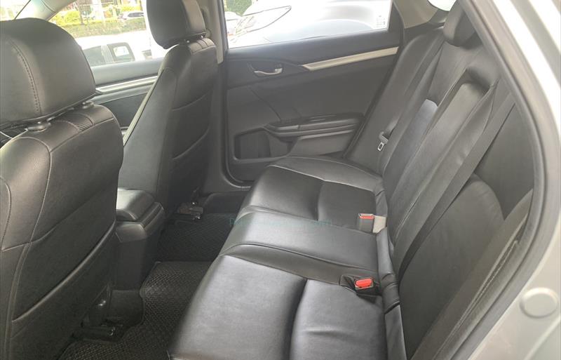 ขายรถเก๋งมือสอง-honda-ฮอนด้า-civic-ซีวิค-รถปี2019-รหัส82163-5430ac33.jpg ขายรถเก๋งมือสอง-honda-ฮอนด้า-civic-ซีวิค-รถปี2019-รหัส82163-5430ac33.jpg