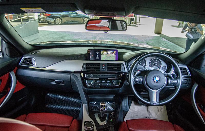 ขายรถเก๋งมือสอง-bmw-บีเอ็มดับบลิว-320d-สามสองศูนย์ดี-รถปี2019-รหัส82191-14c9517c.jpg ขายรถเก๋งมือสอง-bmw-บีเอ็มดับบลิว-320d-สามสองศูนย์ดี-รถปี2019-รหัส82191-14c9517c.jpg