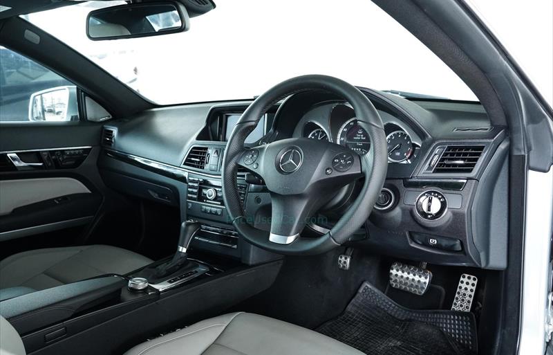 ขายรถเก๋งมือสอง-mercedes-benz-เมอร์เซเดสเบนซ์-e250-รถปี2010-รหัส82194-54a9bfa6.jpg ขายรถเก๋งมือสอง-mercedes-benz-เมอร์เซเดสเบนซ์-e250-รถปี2010-รหัส82194-54a9bfa6.jpg