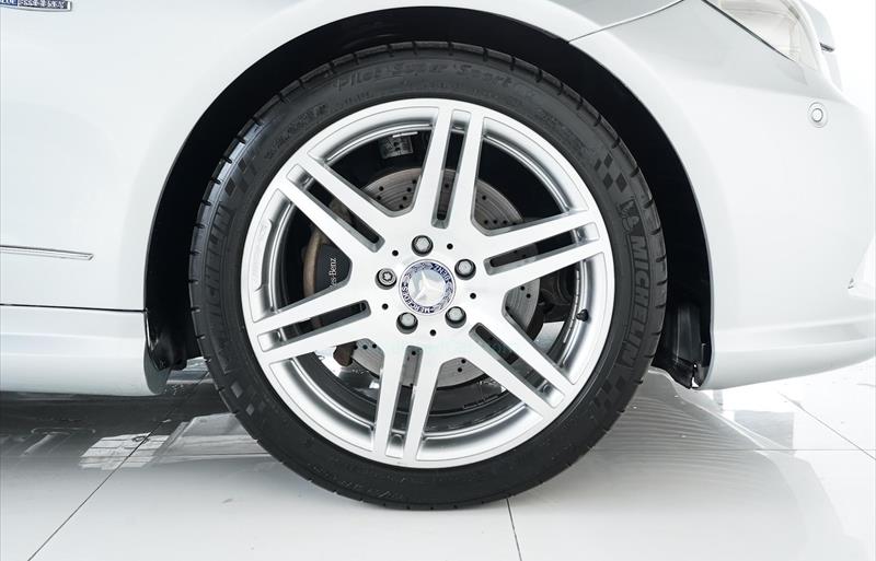 ขายรถเก๋งมือสอง-mercedes-benz-เมอร์เซเดสเบนซ์-e250-รถปี2010-รหัส82194-e10f6ec8.jpg ขายรถเก๋งมือสอง-mercedes-benz-เมอร์เซเดสเบนซ์-e250-รถปี2010-รหัส82194-e10f6ec8.jpg