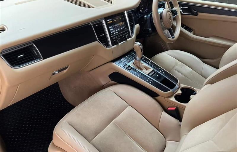 ขายรถเก๋งมือสอง-porsche-ปอร์เช่-macan-รถปี2017-รหัส82196-bb9220b5.jpg ขายรถเก๋งมือสอง-porsche-ปอร์เช่-macan-รถปี2017-รหัส82196-bb9220b5.jpg