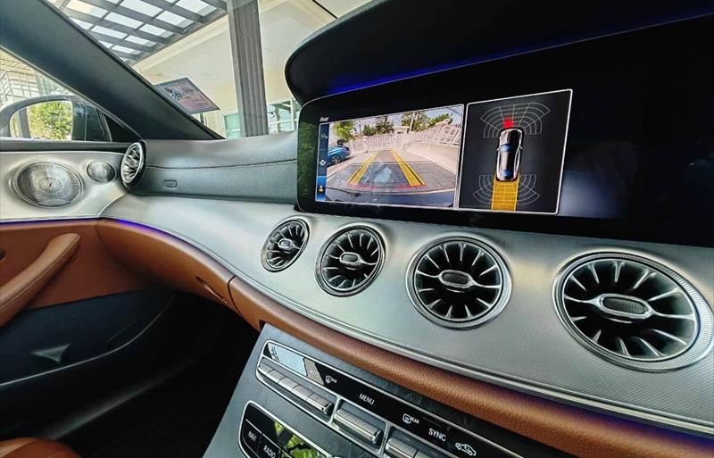 ขายรถเก๋งมือสอง mercedes-benz e300 รถปี2017 รหัส 82199 รูปที่9