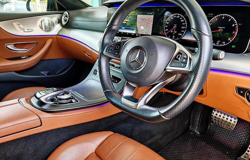 ขายรถเก๋งมือสอง-mercedes-benz-เมอร์เซเดสเบนซ์-e300-อีสามศูนย์ศูนย์-รถปี2017-รหัส82199-a56daf54.jpg ขายรถเก๋งมือสอง-mercedes-benz-เมอร์เซเดสเบนซ์-e300-อีสามศูนย์ศูนย์-รถปี2017-รหัส82199-a56daf54.jpg